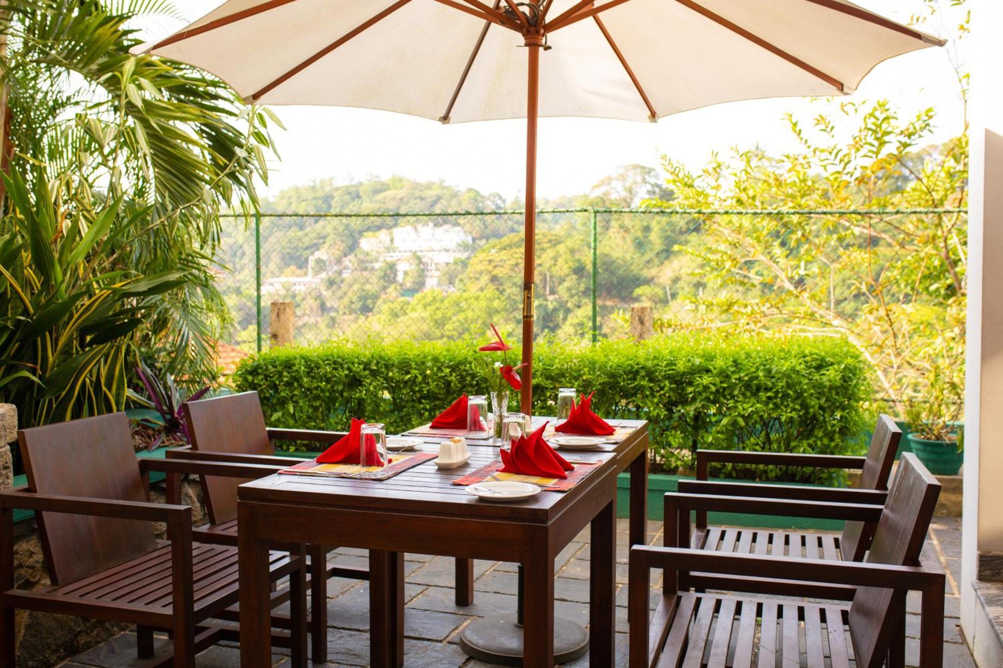 Hotel Yo Kandy Ngoại thất bức ảnh